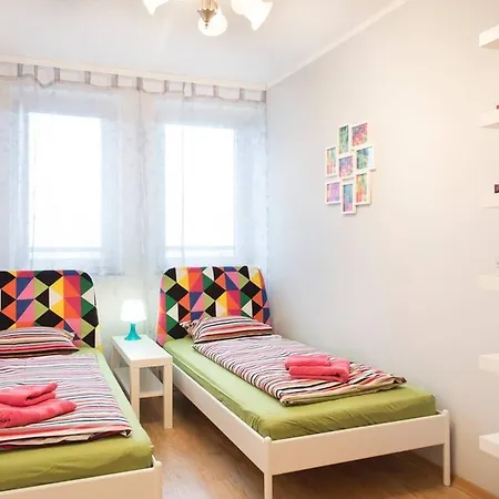 Apartament Skyfall Apartament *