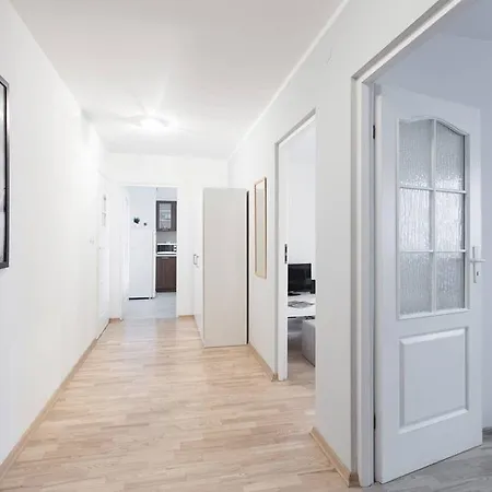 Apartament Skyfall شقة *